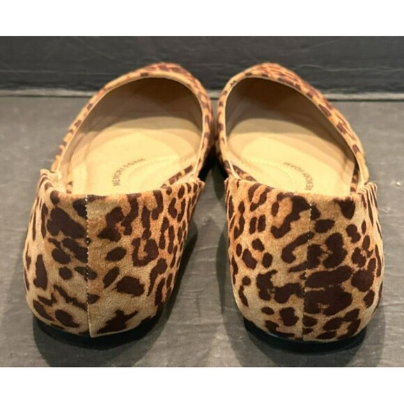 Time and Tru Comfort Leopard Print Point Toe Ballet Flat Women's Size 11 - Picture 4 of 10